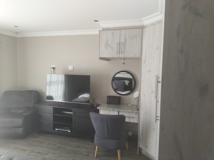 To Let 3 Bedroom Property for Rent in Bayswater Free State